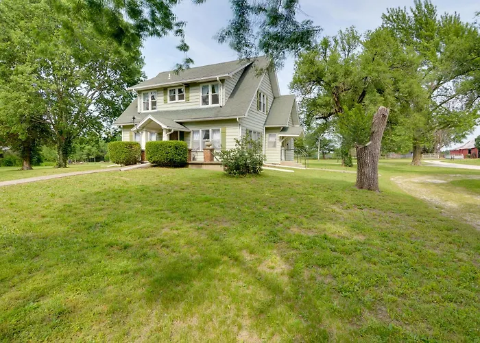 Pet-Friendly Home: Patio & Yard In Sheldon